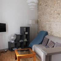 salon avec couchage 2 personnes